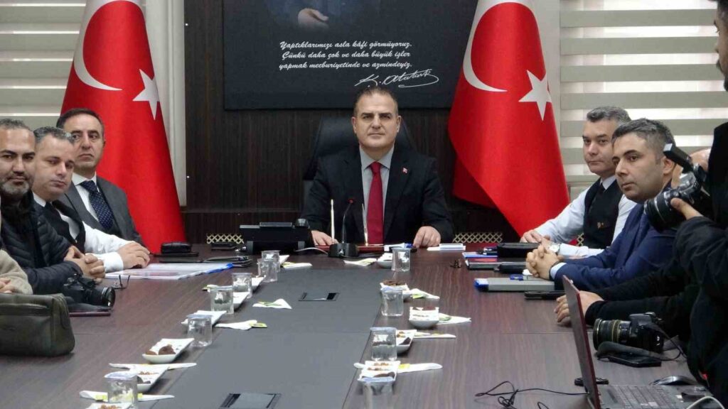 Vali Akbıyık: “6 bin 941 güvenlik görevlimiz ile Muğla’nın huzurunu sağlamaya çalışıyoruz”