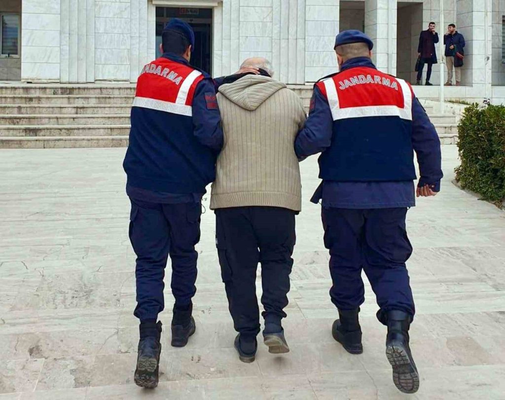 21 Yıl Kesi̇nleşmi̇ş Hapi̇s Cezası Bulunan Şahıs Yakalandı