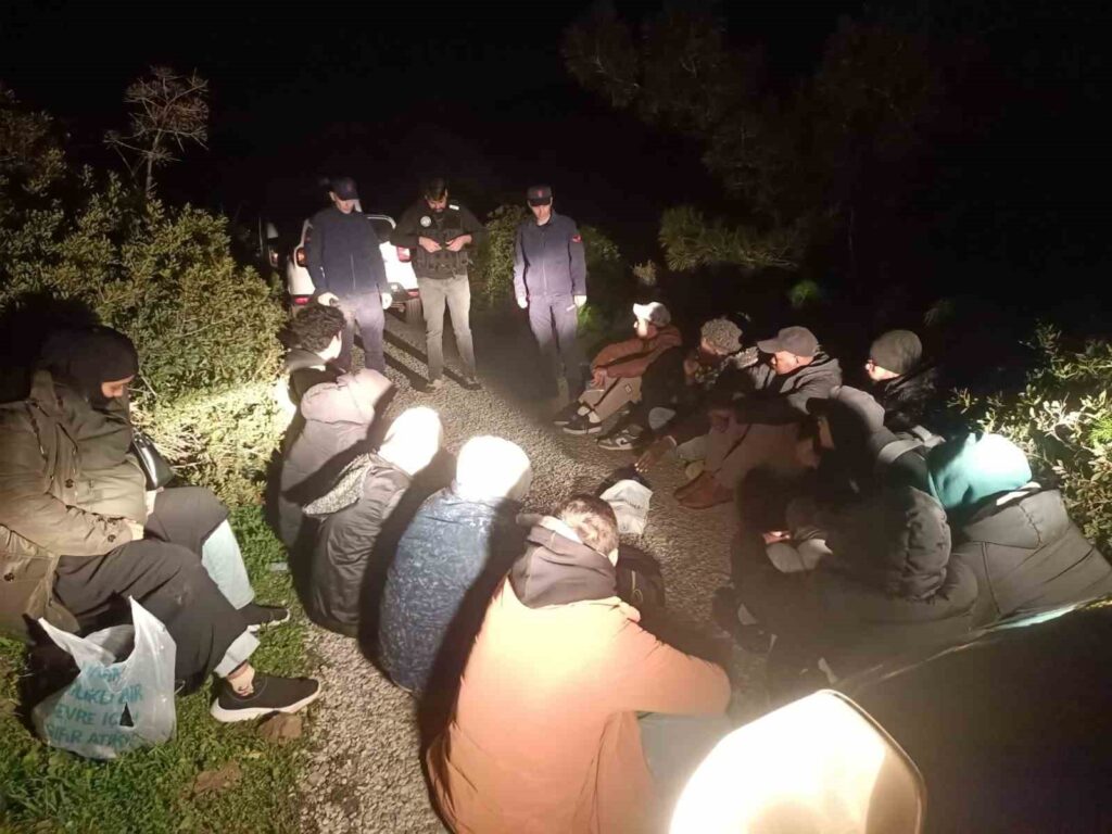 Bodrum’da 17 Düzensi̇z Göçmen Yakalandı