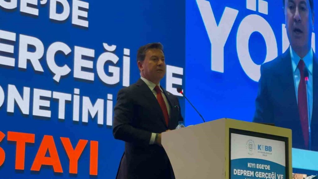 ‘Kıyı Egede Deprem Gerçeği̇ Ve Afet Yöneti̇mi̇ Çalıştayı Başladı