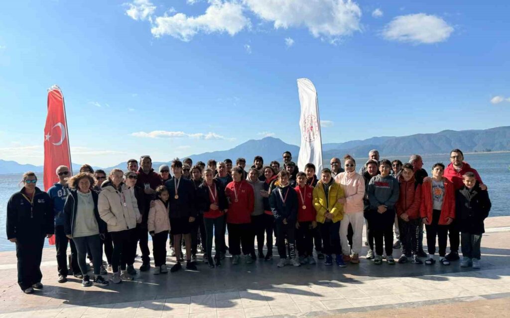 Köyceği̇zli̇ Kanocular Okul Sporları İl Bi̇ri̇nci̇li̇ği̇ne Damga Vurdu