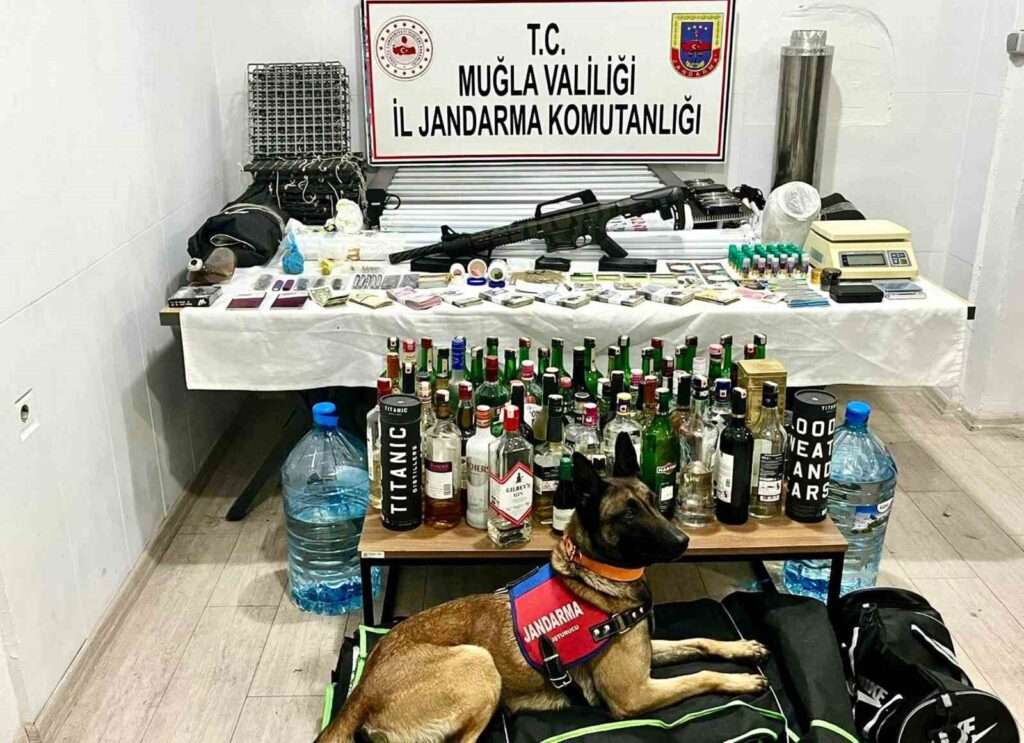 Marmari̇ste Uyuşturucu Operasyonu