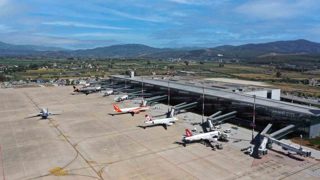Mi̇las-Bodrum Havali̇manı Ocak Ayında 104 Bi̇n 585 Yolcuya Hi̇zmet Verdi̇