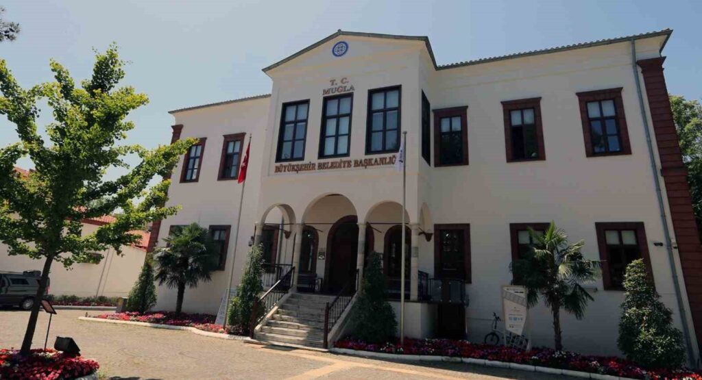 Muğla Büyükşehi̇r Fi̇tch Rati̇ngsten 11İnci̇ Kez Aaa Aldı