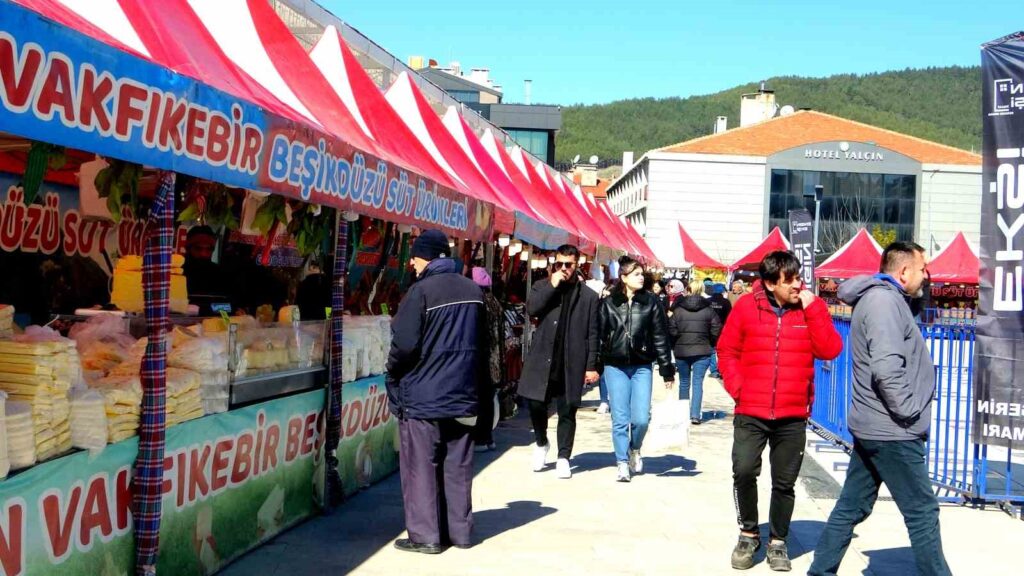 Muğla İle Karadeni̇z Kültürü Festi̇valde Buluşuyor