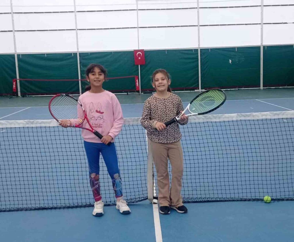 Muğlada Gsb Spor Okulları 10-12 Yaş Ara Tati̇l Teni̇s Turnuvası Tamamlandı