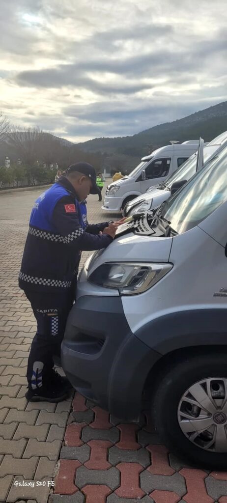 Okul Servi̇s Araçlarına Sıkı Deneti̇m