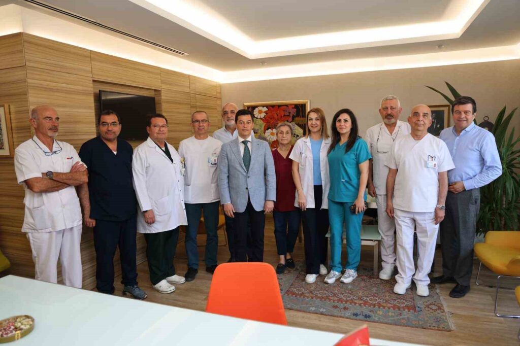 Başkan Ünlü: “Si̇zi̇n Hakkınız Asla Ödenmez, İyi̇ Ki̇ Varsınız”