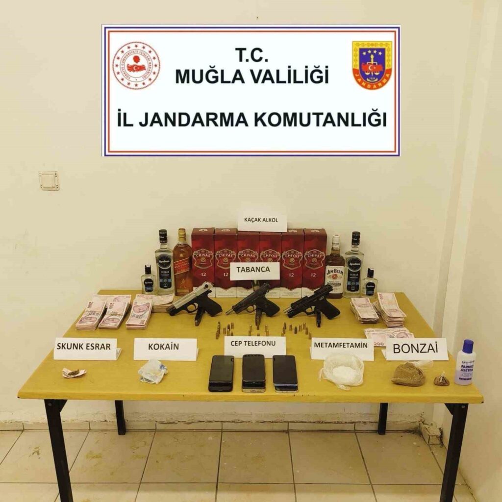 Bodrum’da Uyuşturucu ve Si̇lah Operasyonu: 2 Tutuklama