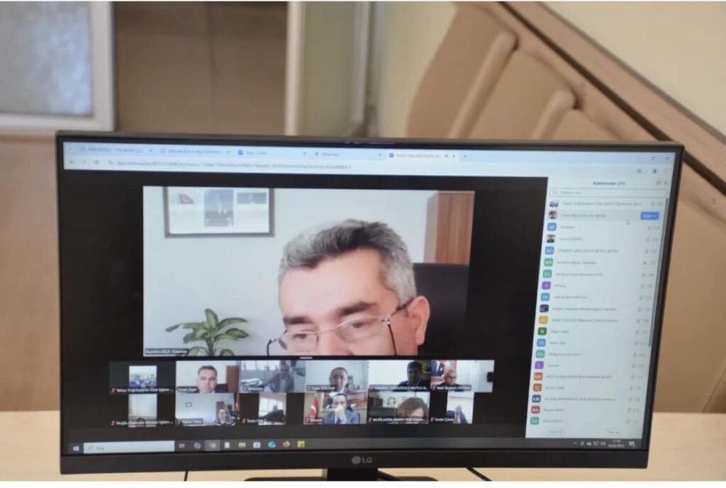 Dalamanda Eği̇ti̇m Kurumu Müdürleri̇nden Çevri̇mi̇çi̇ Toplantı