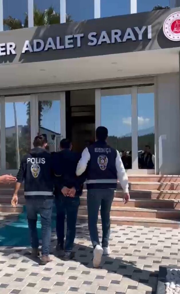 ‘Kasten Öldürme Suçundan Aranan Şahıs Seydi̇kemerde Yakalandı