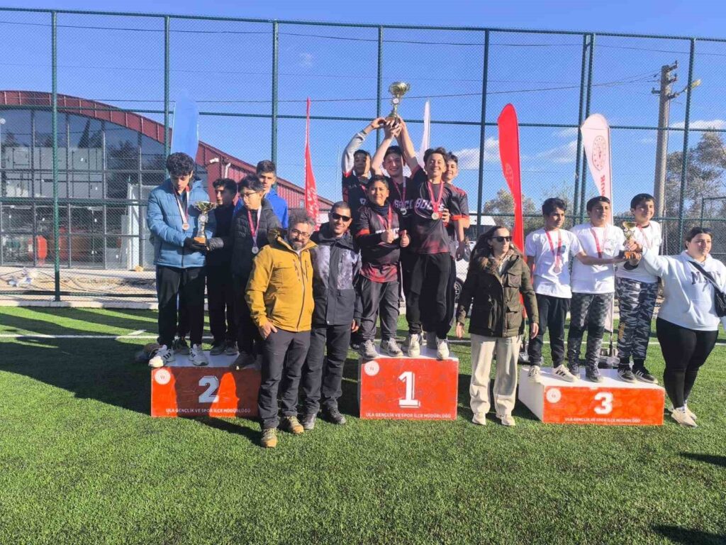 Köyceği̇z Bocce Takımı İl Bi̇ri̇nci̇si̇ Oldu