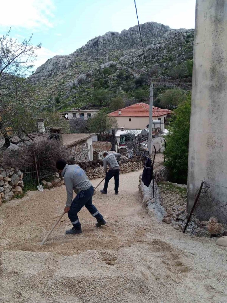 Marmari̇ste Fen İşleri̇ Hız Kesmi̇yor
