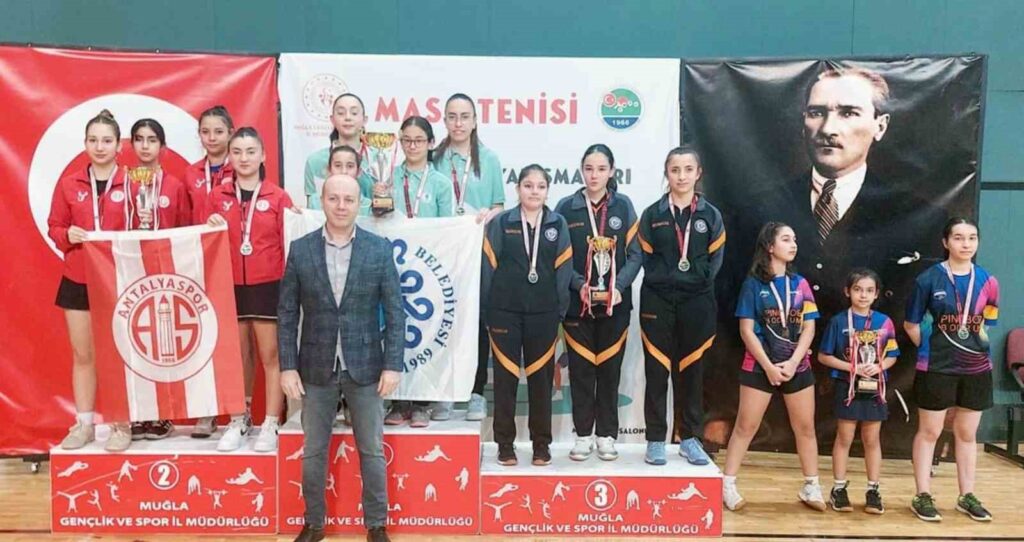 Masa Teni̇si̇ Gençler Güneybatı Grup Maçları Muğlada Yapıldı