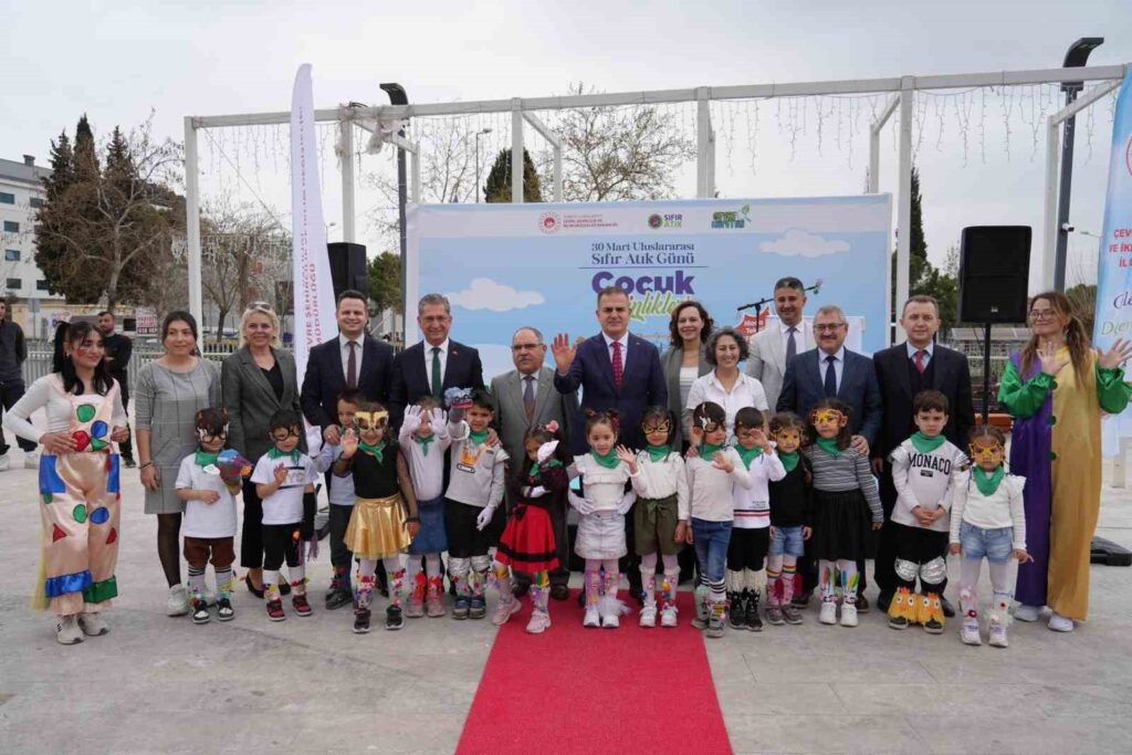 Muğlada “Moda Ve Teksti̇lde Sıfır Atık Hedefi̇ne Doğru” Etki̇nli̇ği̇ Düzenlendi̇