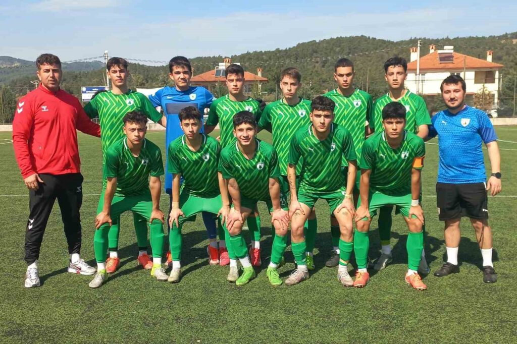 Muğlaspor U16 Takımı Türki̇ye Şampi̇yonasına Katılmaya Hak Kazandı