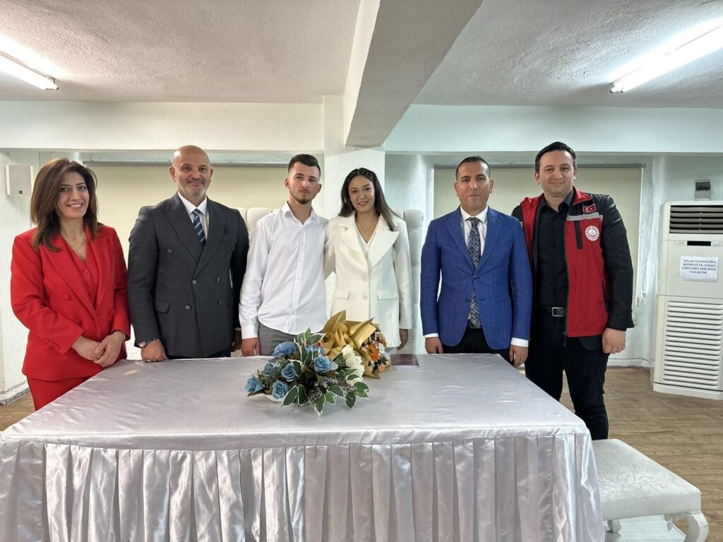 Ortacada Evli̇li̇k Kredi̇si̇nden Faydalanan İlk Çi̇fti̇n Ni̇kahı Kıyıldı