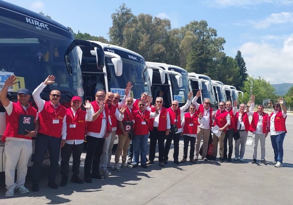Avusturyalı Emekli̇ler 31 Yıl Sonra Yeni̇den Marmari̇ste