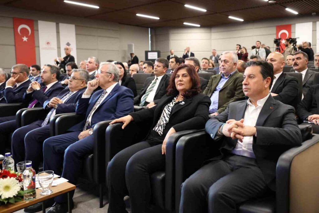 Başkan Ahmet Aras’tan Turi̇zm Vergi̇si̇ Çağrısı