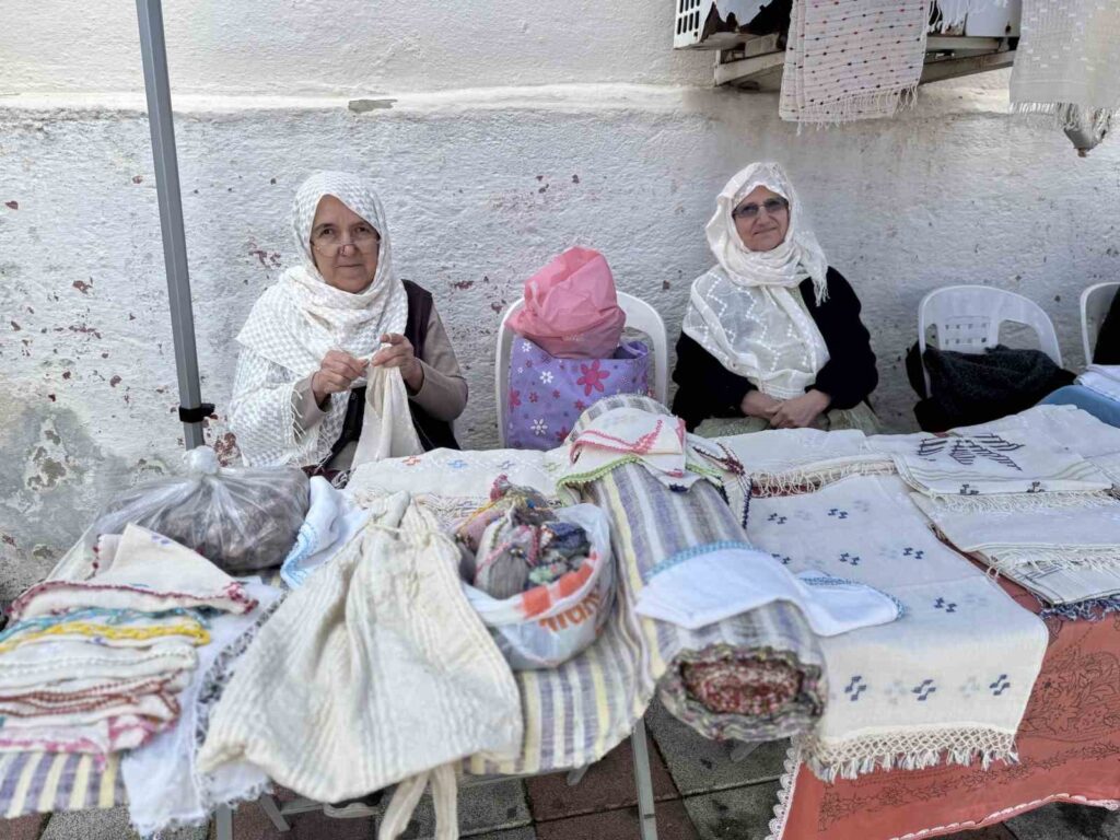 Fethi̇yede Geleneksel Dastar Ve Kuzugöbeği̇ Festi̇vali̇ Başladı
