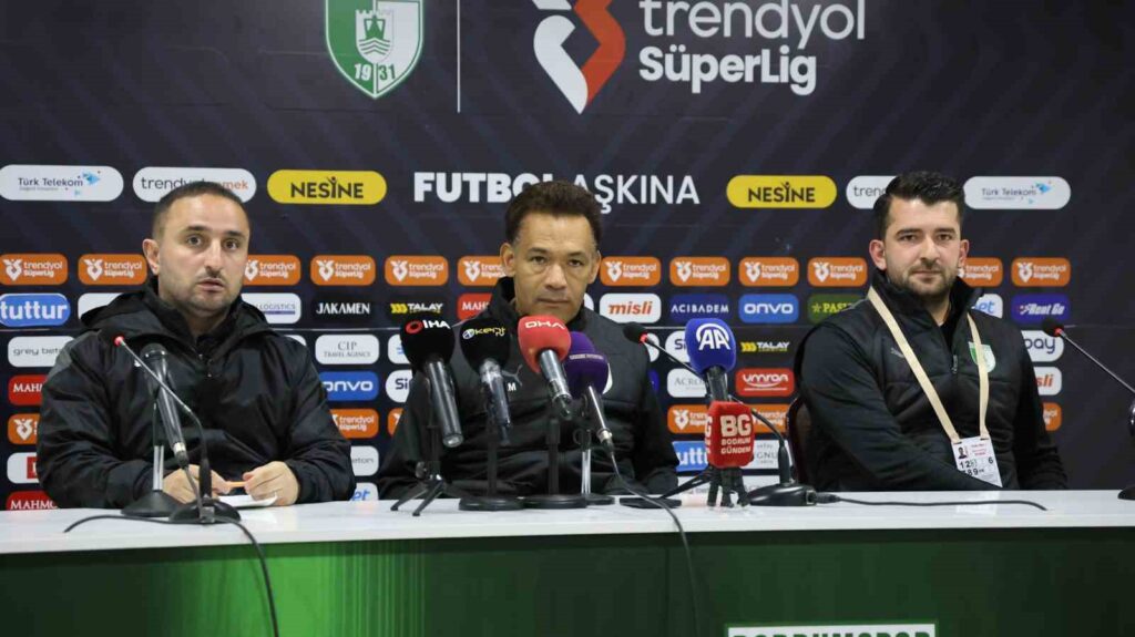 Jose Morai̇s: “Oyuncularım Maçı Kazanmak İçi̇n Sürekli̇ Arayış İçeri̇si̇ndeydi̇”