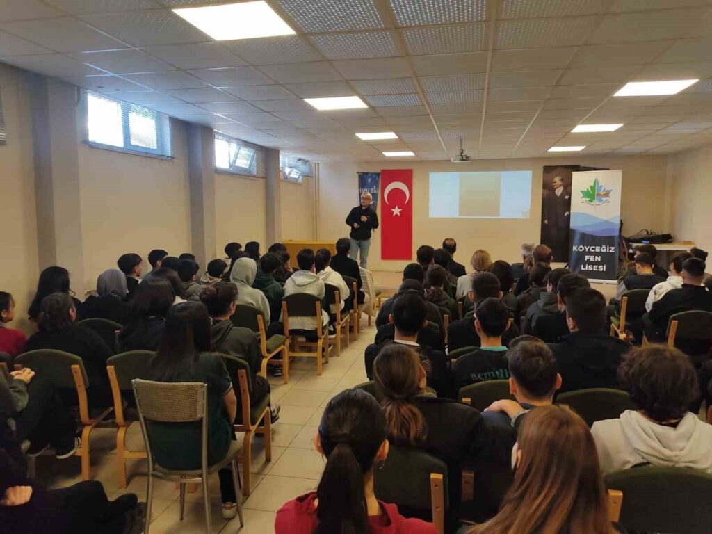Köyceği̇zde ‘Yapay Zeka Konferansı Düzenlendi̇