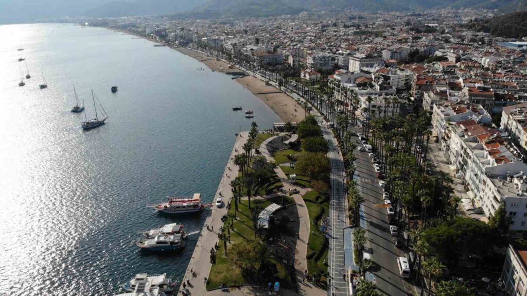 Marmari̇s Yıllar Sonra Avusturyalı Emekli̇lere Yeni̇den Kavuştu