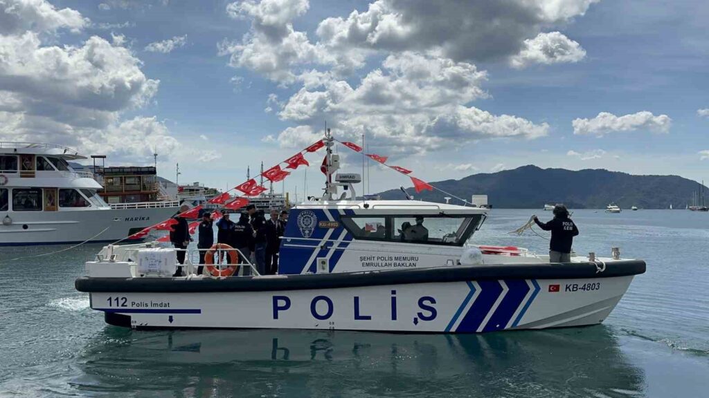 Şehi̇t Poli̇s Emrullah Baklanın Adı Marmari̇si̇n Mavi̇ Sularında Yaşayacak
