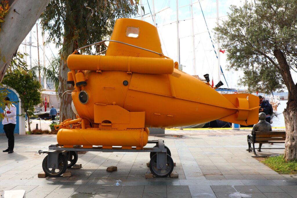 Türkiye’nin İlk Sivil Araştırma Denizaltısı Bodrum’da Sergileniyor