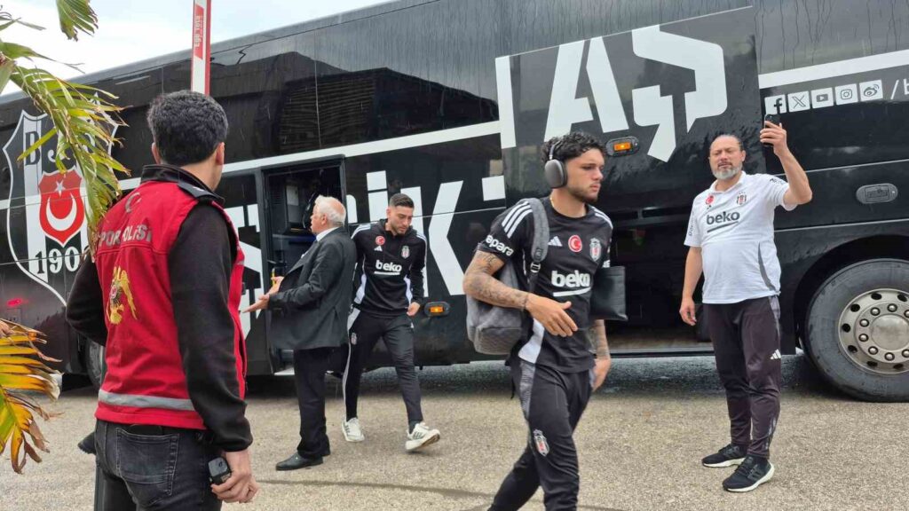 Beşi̇ktaş, Bodruma Geldi̇