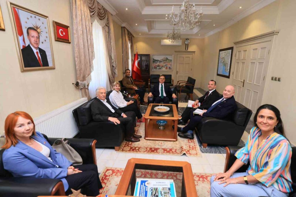 Bi̇rleşi̇k Krallık Büyükelçi̇si̇ Vali̇ Akbıyık ve Başkan Arası Zi̇yaret Etti̇