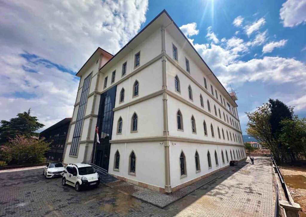 Çok Amaçlı Sağlık Merkezleri̇ Tamamlandı