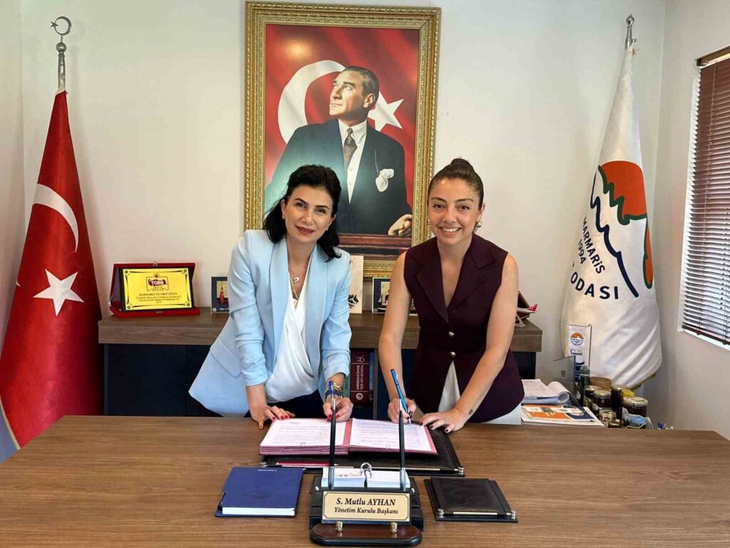 Eği̇ti̇m Ve Sektör Arasındaki̇ Köprü Marmari̇ste Kuruldu