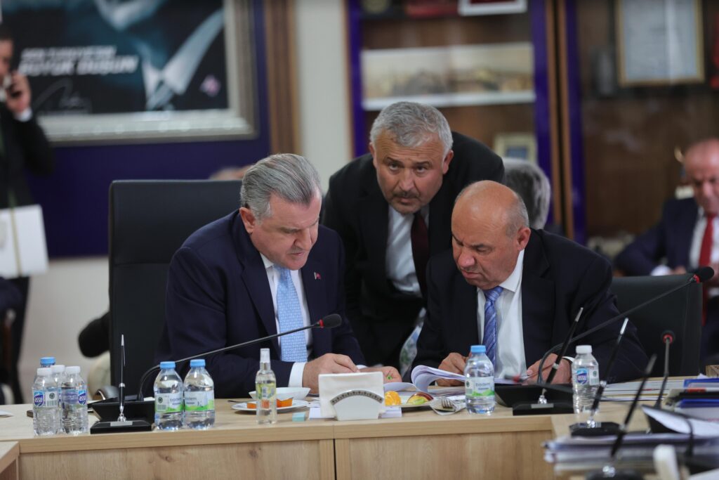 Turgutreis’e Halı Saha Müjdesi
