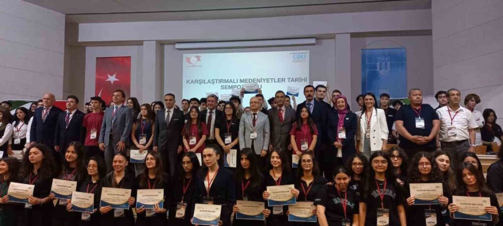 Menteşe Anadolu Li̇sesi̇nden Bi̇li̇msel Başarı