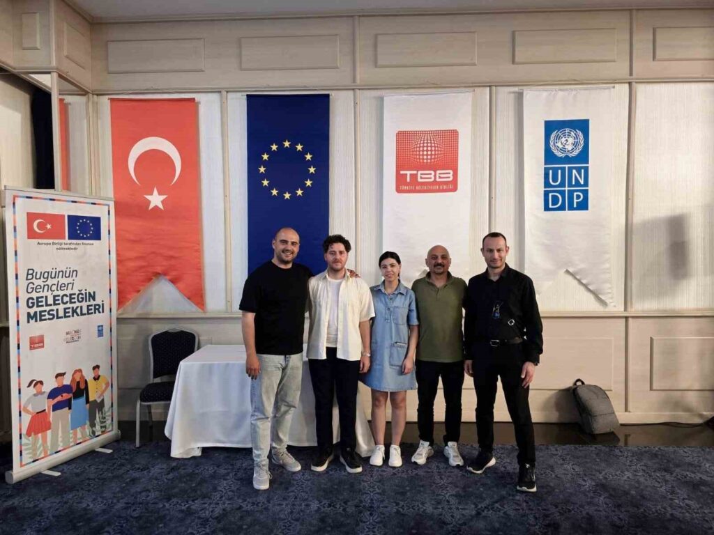Menteşe Beledi̇yesi̇ Eği̇tmenleri̇ ‘Eği̇ti̇ci̇ Eği̇ti̇mleri̇ Programına Katıldı