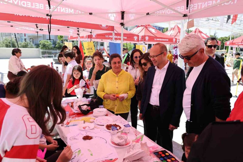 Menteşede “Aynı Güneşi̇n Altında” Buluştular