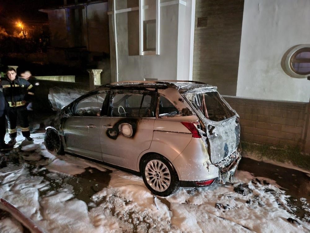Otomobil yangınında göz altına alınan şahıs serbest bırakıldı