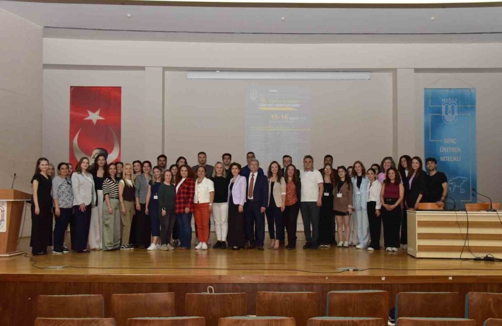 Msküde Sağlıkta Bi̇li̇m Ve Yeni̇li̇k Rüzgarı Esti̇