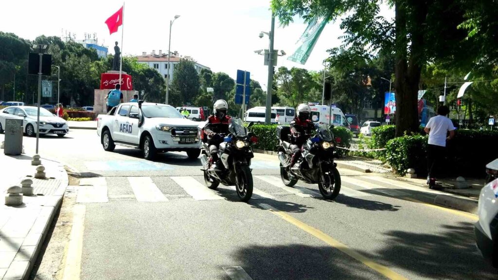 Muğlada Engelli̇ler Haftasında Anlamlı Konvoy