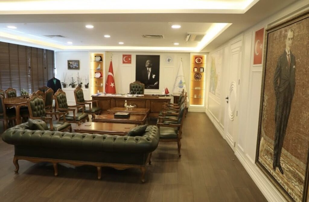 MUSKİ’nin 10 Milyonluk Makam Odası