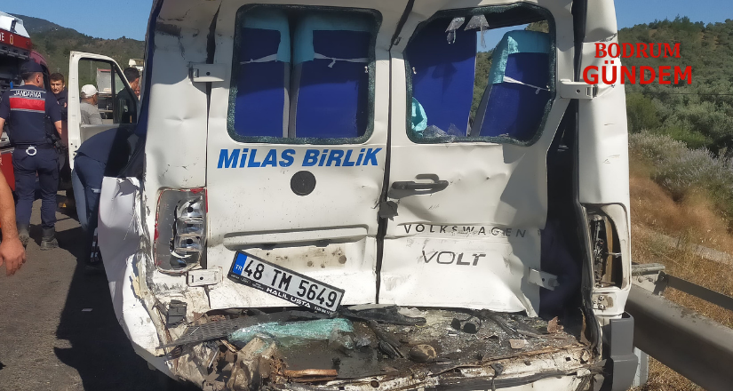 Beton Mi̇kseri̇ Dolmuşa Çarptı: 1 Ölü, 13 Yaralı