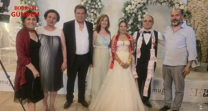  Muğla Siyaset Sahnesini Bir Araya Getiren Düğün