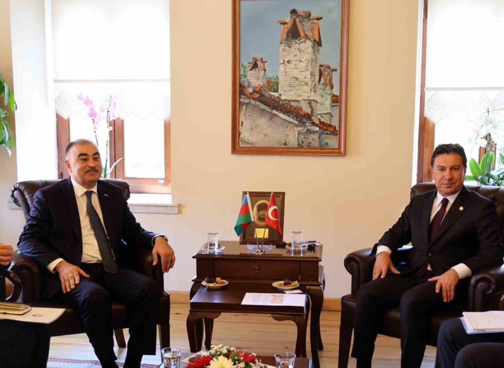 Azerbaycan Büyükelçi̇si̇ Memmedov, “Karabağ Zaferi̇ Ortak Zaferi̇mi̇zdi̇r”