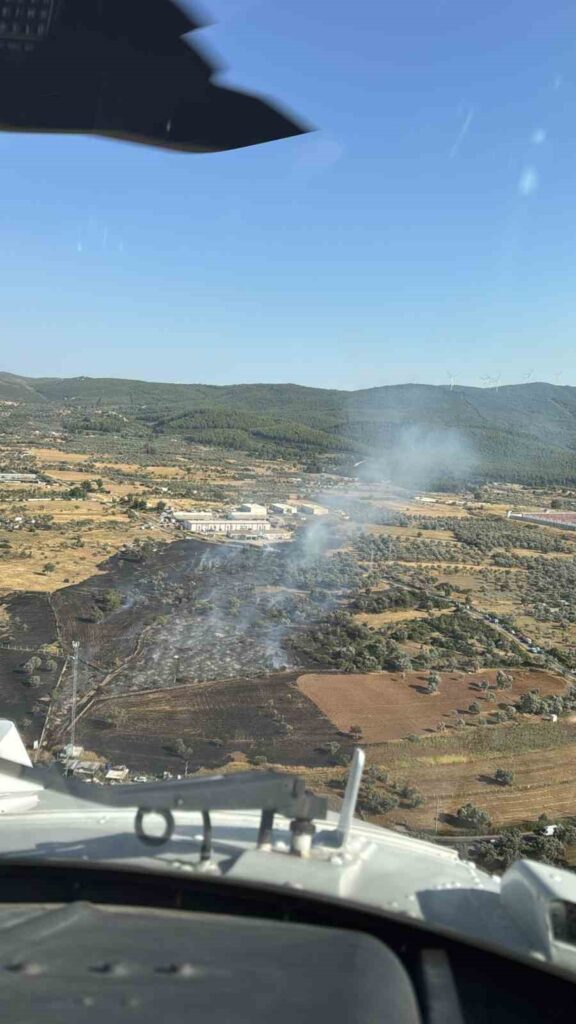 Bodrumda Çıkan Zi̇rai̇ Alan Yangını Büyümeden Söndürüldü