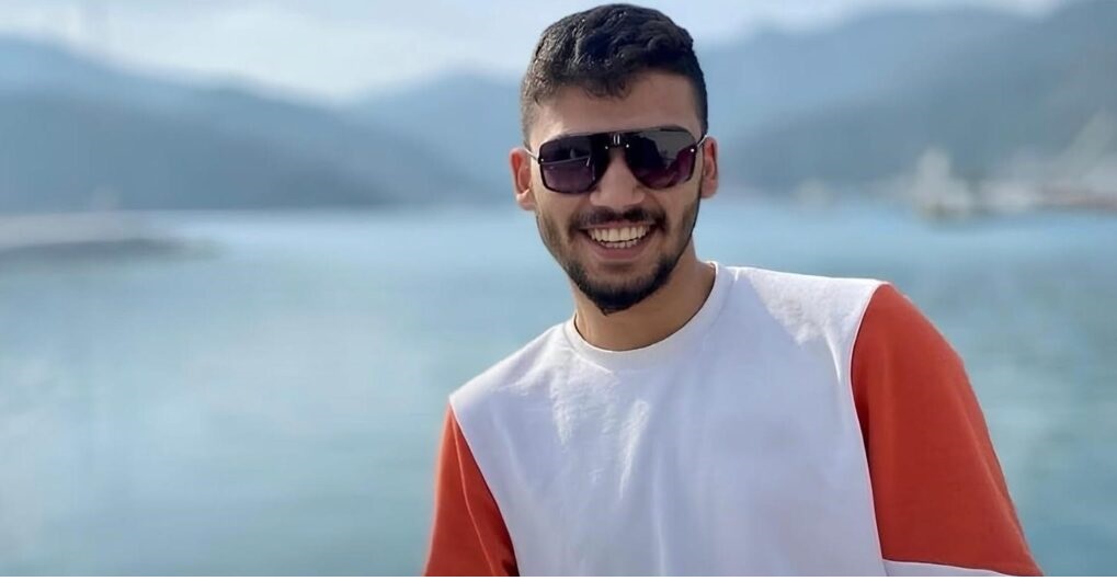 23 Yaşındaki̇ Genç Bıçaklanarak Öldürüldü
