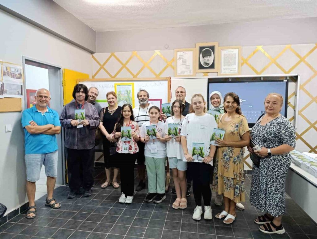 Köyceği̇z Bi̇lsem Öğrenci̇leri̇ni̇n Yazdığı Öyküler Ki̇taplaştı