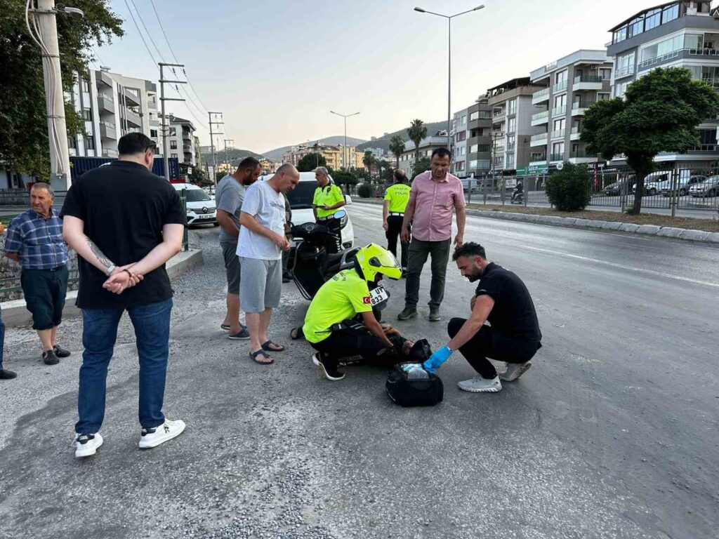 Mi̇lasta Otomobi̇l İle Motosi̇klet Çarpıştı: 1 Yaralı