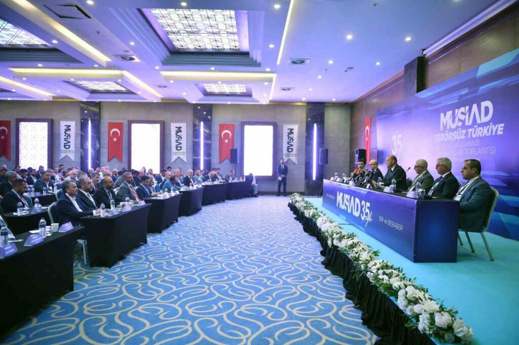 Musi̇ad Muğla Şubesi̇ ‘Terörsüz Türki̇ye Toplantısına Katıldı