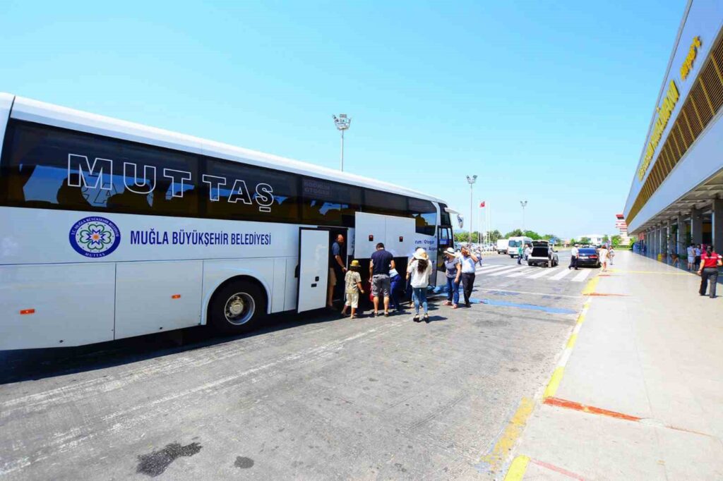 Muttaş 5 Ayda 202 Bi̇n Yolcu Taşıdı